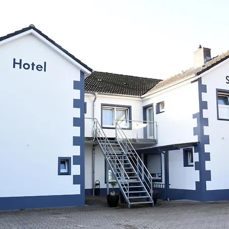 Schuurman Hotel 3*